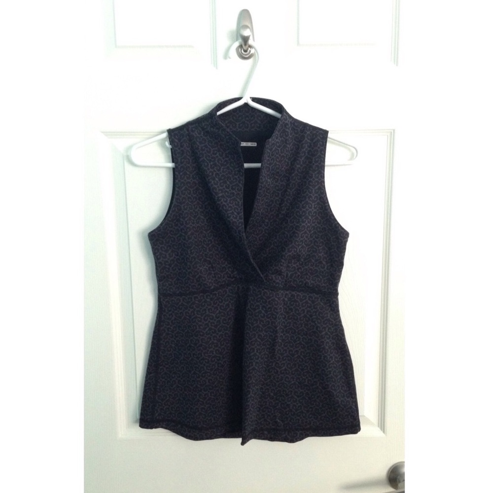 Lulu Lemon Top